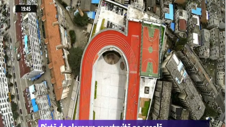 Pista de alergare construita pe scoala Imagine