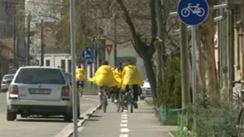Pista de biciclete intre Timisoara si orasul Zrenjanin, din Serbia Imagine