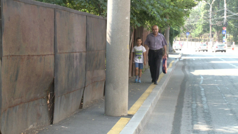 Pistele pentru biciclete, cosmarul bikerilor. Unele pistele sunt prea inguste si nu pot fi folosite  Imagine