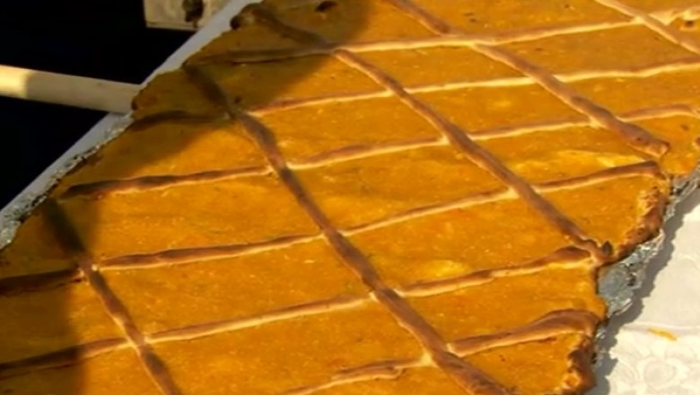 Placinta de dovleac uriasa pentru bucuresteni Imagine