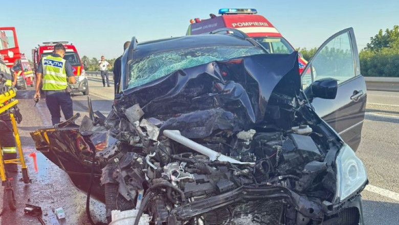Plan Rosu de Interventie, dupa ce doua autoturisme s-au ciocnit pe A1. Patru adulti si un minor au fost transportati la spital Imagine