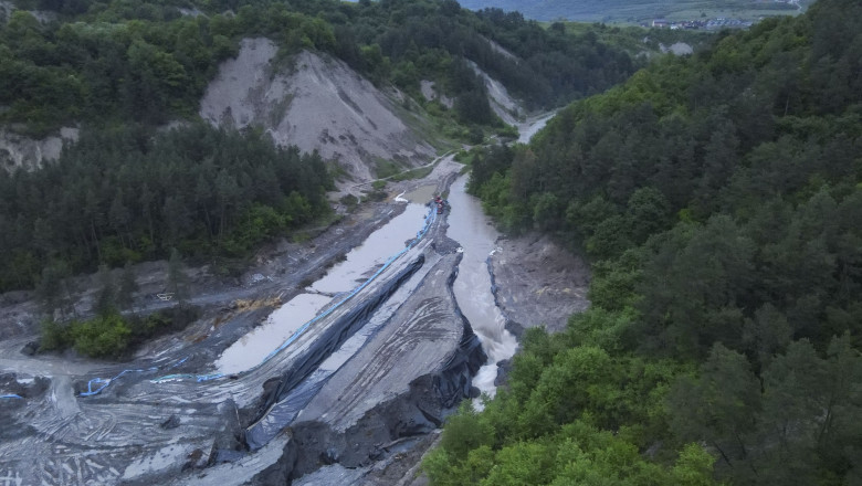 Planul autoritatilor pentru salvarea Salinei Praid. Ce spune ministrul Economiei despre posibilitatea prabusirii acesteia Imagine