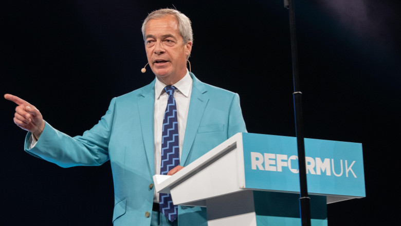 Planul lui Nigel Farage pentru Marea Britanie. Desi partidul sau are doar 4 parlamentari, promotorul Brexit se pregateste de guvernare Imagine