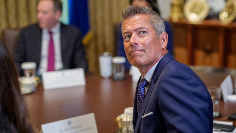 Planurile NASA in cursa spatiala cu China: Un reactor nuclear pe Luna si o statie comerciala pe orbita pana in 2030 Imagine