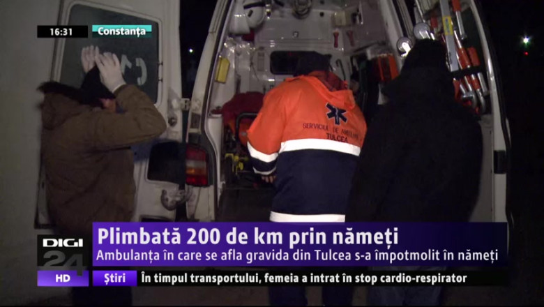 Plimbata 200 de km prin nameti. Ambulanta in care se afla gravida din Tulcea s-a impotmolit in nameti Imagine