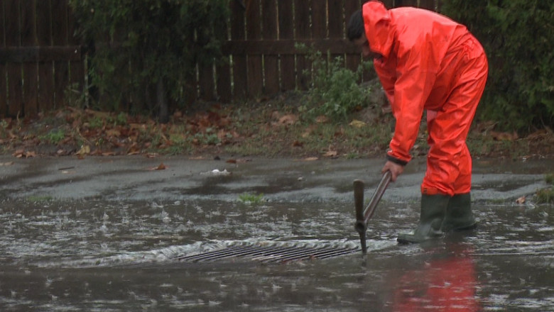 Ploi si frig in Dobrogea. Cod portocaliu de ploi pentru Dobrogea si Muntenia. Este valabil din aceasta seara, de la ora 21.00 Imagine