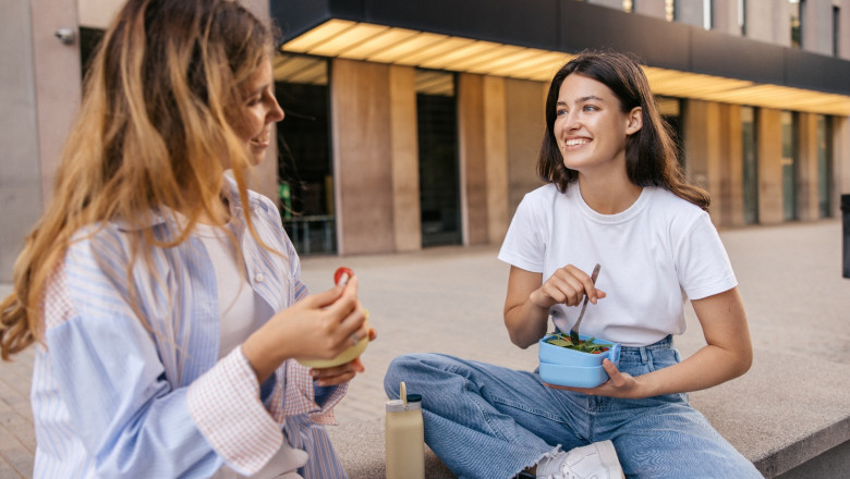 Pluxee ofera avantaje suplimentare pentru companii si angajati, de Black Friday. Beneficii exclusive, in luna noiembrie Imagine