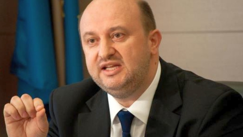 PNL a schimbat sase ministri, PSD nici unul. Lista remaniatilor liberali Imagine