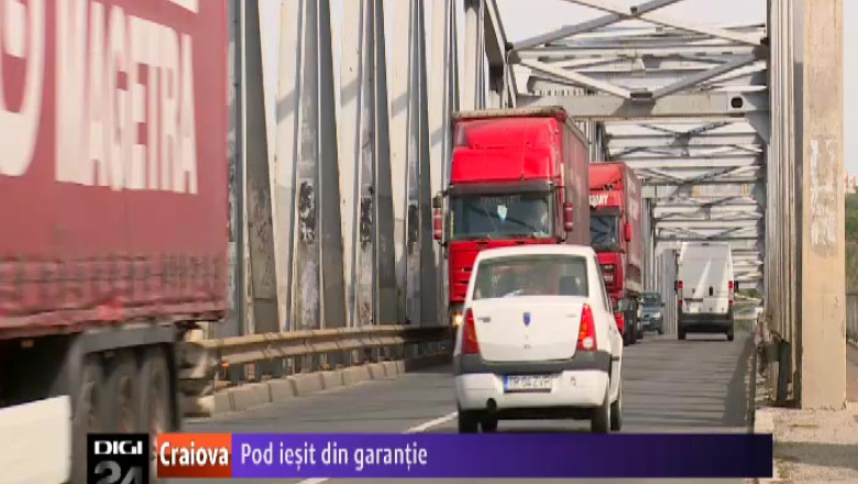 Podul de la intrarea in Slatina, cel mai mare de peste raul Olt, a iesit din garantie de peste 20 de ani Imagine