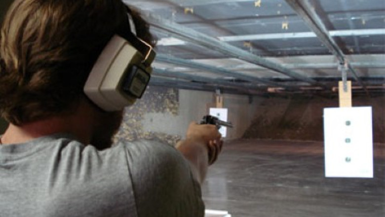 Poligon privat, in Constanta. Oricine isi poate exersa abilitatile de pistolar Imagine