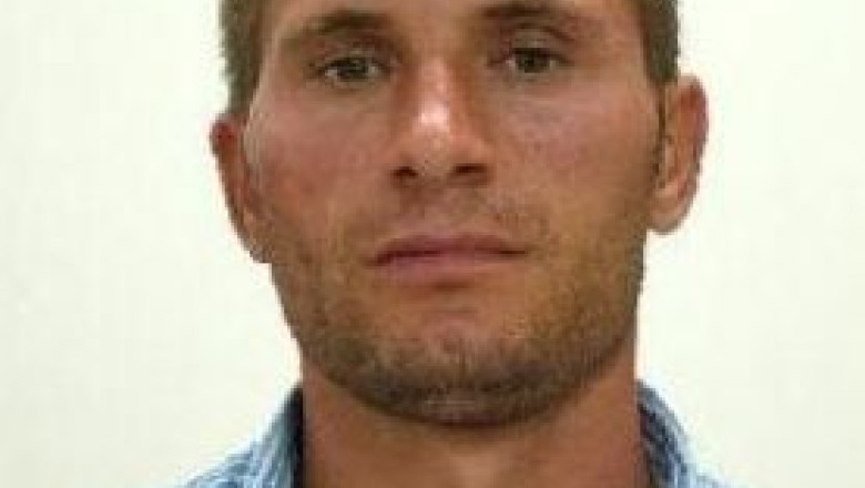 Politia spaniola cauta un presupus criminal roman Imagine