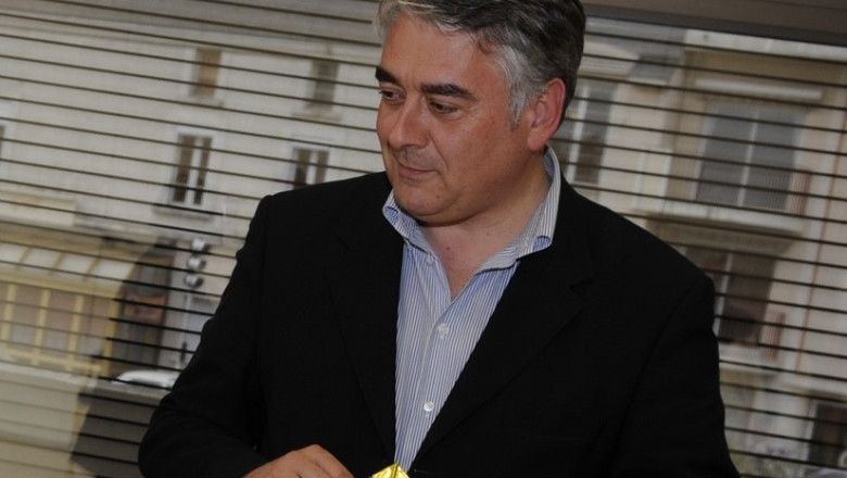 Politician francez: Hitler a omorat prea putini romi Imagine