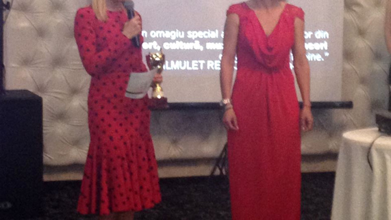 Politicieni, premiati de ONG-urile pe care le conduc ei sau prietenii lor Imagine