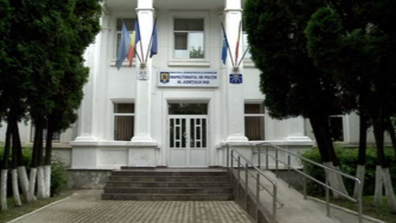 Politist din Iasi cercetat pentru ultraj Imagine