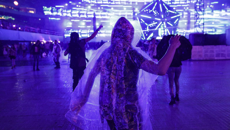 Politist prins cu droguri la festivalul SAGA. MAI: Era in concediu paternal Imagine