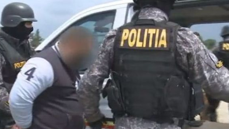 Politist suspectat de legaturi interlope. L-ar fi sprijinit pe Sorin Udrea, "stapanul Timisoarei" Imagine
