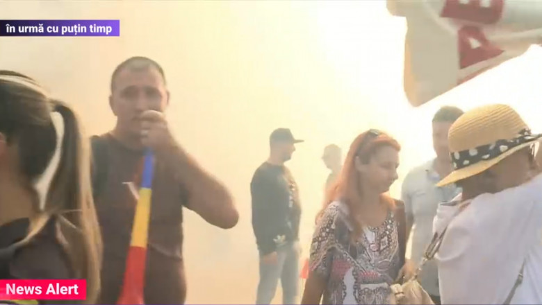 Politisti, functionari publici si alti angajati din administratie protesteaza impotriva masurilor „de austeritate” ale guvernului Imagine