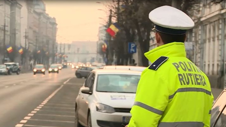 Politisti la datorie de Paste Imagine