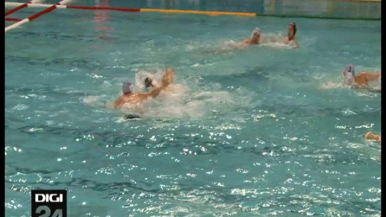 POLO. Victorii la pas pentru campioni. CSM Poli Cluj - CSM Digi Oradea 5-25 si 4-24 Imagine