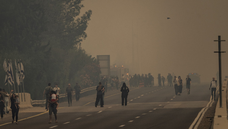 Polonia, prima tara din UE care isi evacueaza cetatenii din Israel. Ce planuri au alte state europene Imagine