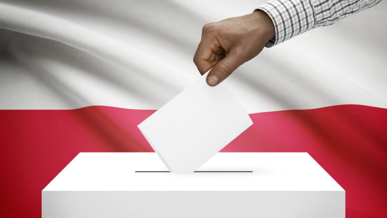 Polonia se pregateste de alegeri prezidentiale decisive. Cine este favorit in sondaje, cu doar cateva zile inainte de turul doi Imagine