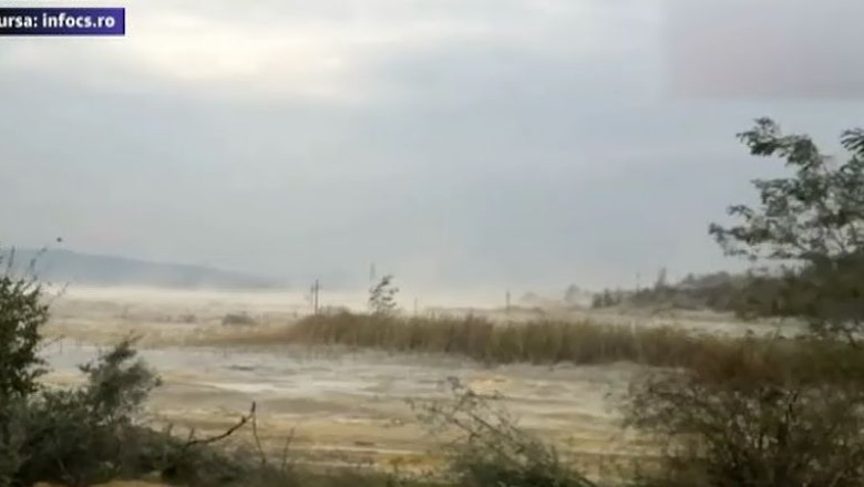 Poluare la Moldova Noua. Vantul matura praful toxic de pe un depozit de deseuri miniere Imagine