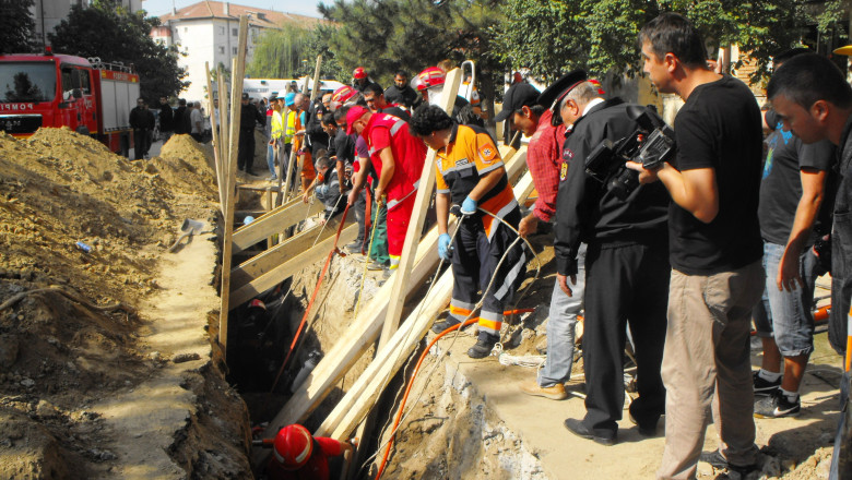 Pompierii ialomiteni, in cursa pentru titlul "Cea mai buna echipa din lume in 2014" Imagine