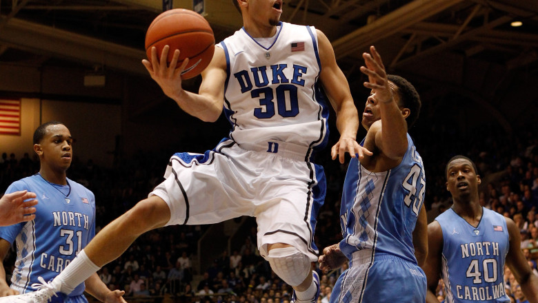 Ponta vrea terenuri de baschet 3x3 in toate liceele, dupa ce Romania a obtinut titlul european Imagine