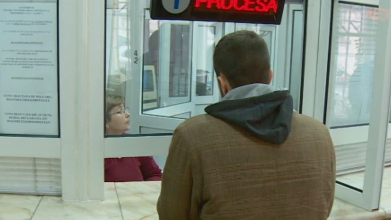 Popriri pentru datorii de 10 lei Imagine