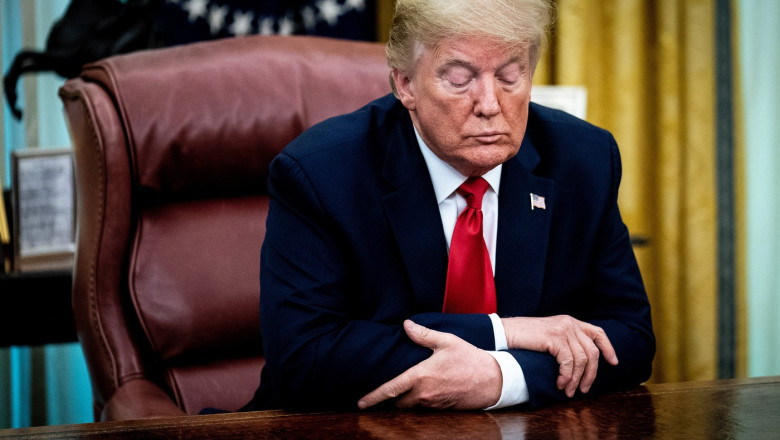 Popularitatea lui Trump e in scadere. Sondaj: Majoritatea americanilor spun ca politicile sale sunt responsabile de starea economiei Imagine