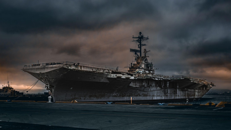 Portavionul norilor: Cum s-a prabusit un experiment secret care ar fi blocat lumina soarelui pe o suprafata uriasa a Pamantului Imagine