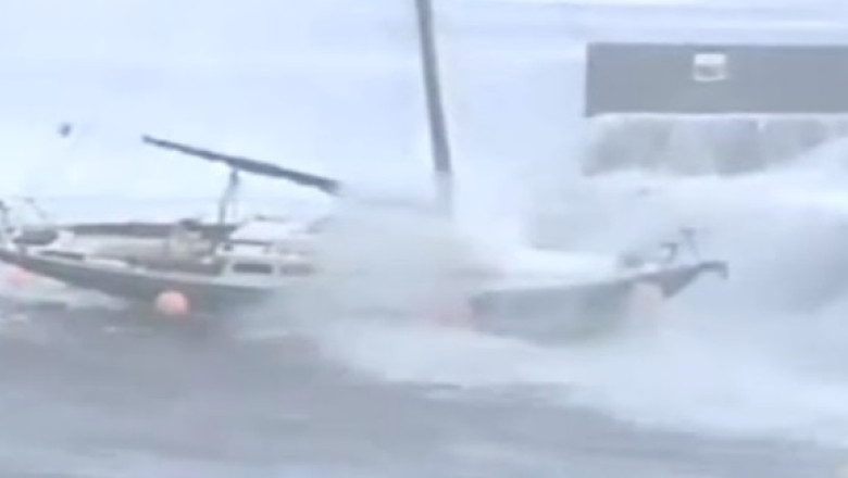 Portugalia. Cel putin o persoana a murit in urma inundatiilor din Madeira Imagine