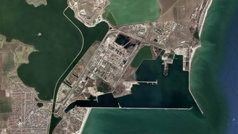 Portul Constanta se extinde cu 7,7 milioane metri patrati de zona libera. Anuntul facut de ministrul Transporturilor Imagine