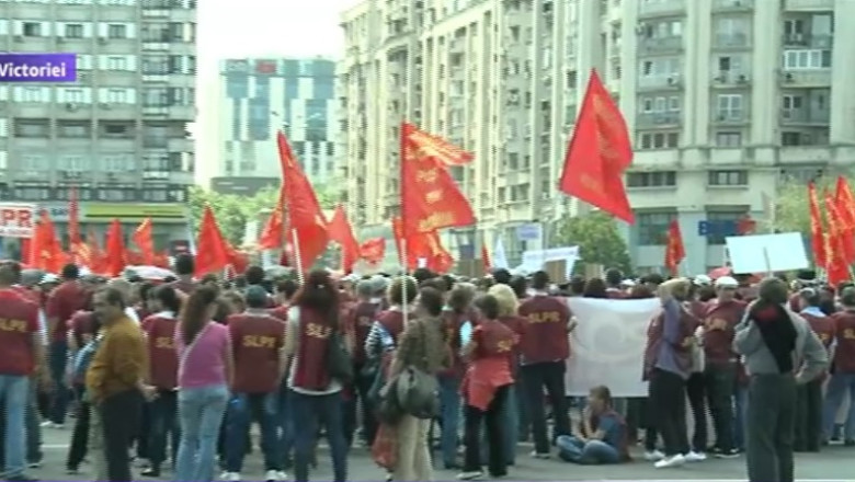 Postastii au protestat in Piata Victoriei Imagine