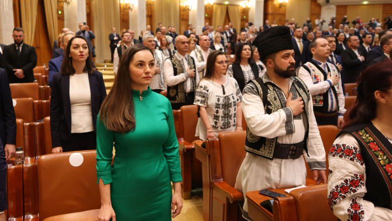 POT a pierdut o treime dintre deputati. Gavrila: „I-au tradat pe romani. Partidul Oamenilor Tineri nu e o umbrela pentru carieristi” Imagine
