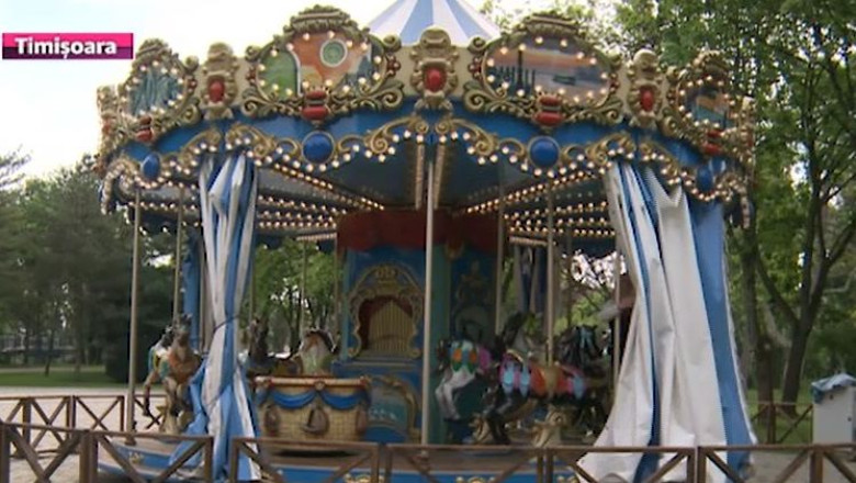 Poveste cu final fericit: caruselul din Parcul Copiilor din Timisoara a redevenit functional Imagine