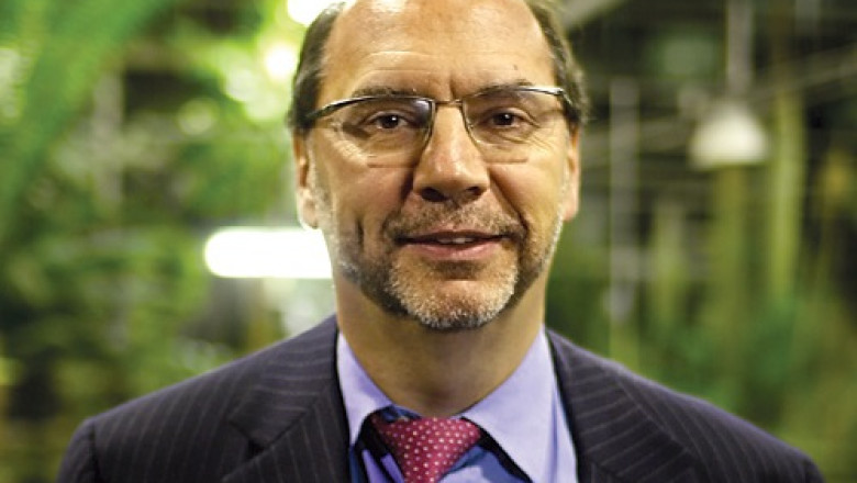 Povestea aparitiei Ebola, spusa de unul dintre medicii care a descoperit virusul in 1976 Imagine