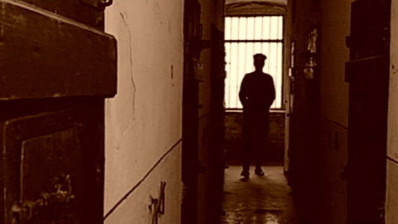 Povestea detinutului 5012. "Era batut de un analfabet, il ura pentru ca reprezenta ceva ce el nu intelegea" Imagine