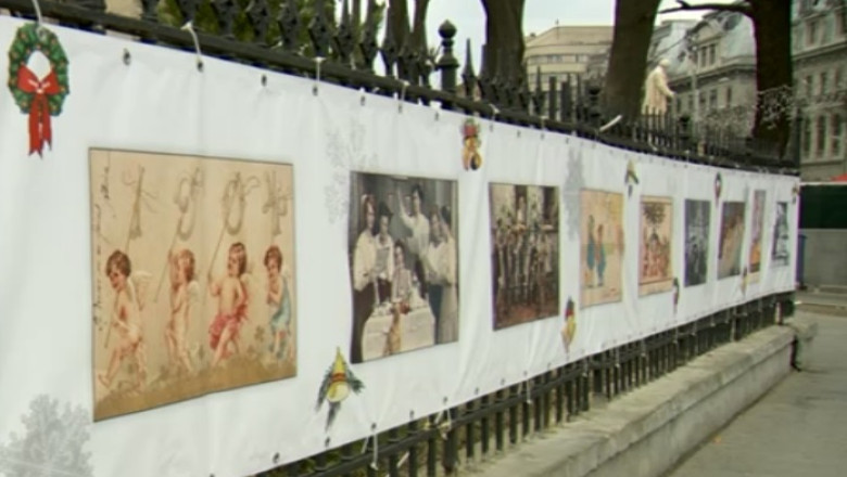 Povestea felicitarilor de Craciun Imagine