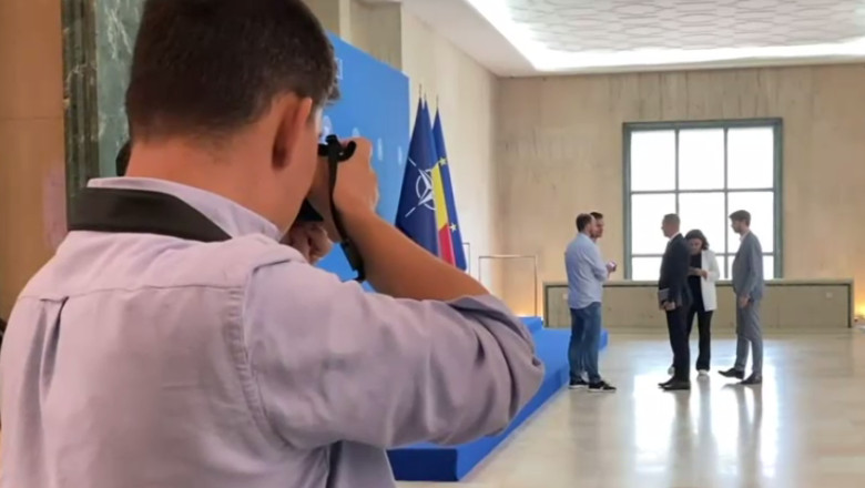 Povestea oamenilor care fotografiaza realitatea: Octav Ganea, fotojurnalist: Poti strange intr-un singur cadru multe informatii Imagine