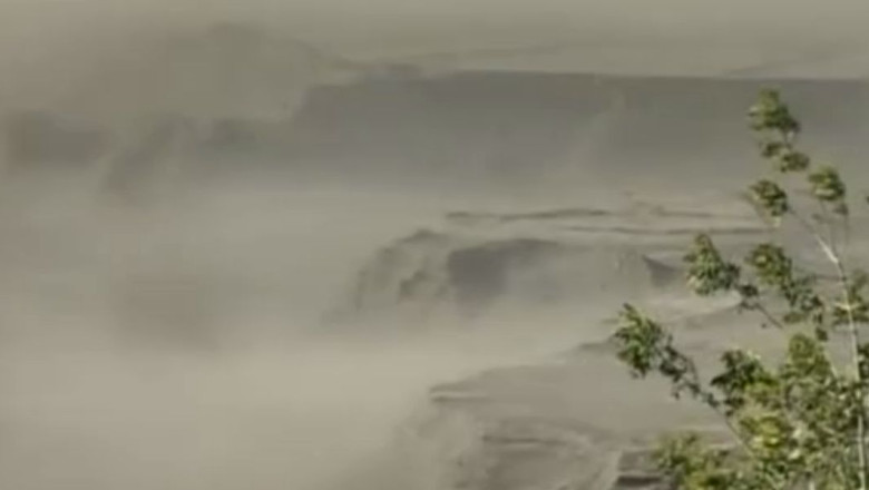 Praful haldei de steril de la Halanga acopera mai multe localitati din Mehedinti Imagine