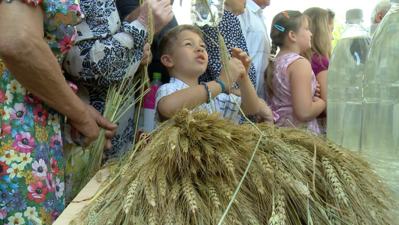 Praznicul Rusaliilor. Crestinii au sarbatorit coborarea Duhului Sfant peste apostoli Imagine