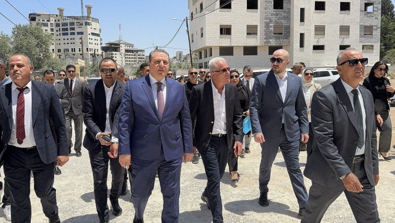 Precizarile MAE dupa incidentul cu diplomati de la Jenin: „Au fost trase focuri de avertisment” Imagine