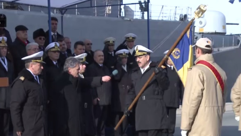 Predare de stafeta in Marina Militara. Comandorul Chodan a preluat comanda Flotei de la contraamiralul Marsu Imagine