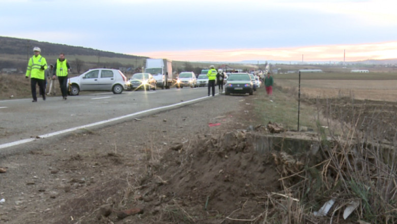 Prefectul judetului Neamt este grav ranit dupa un accident rutier in care o persoana a murit Imagine