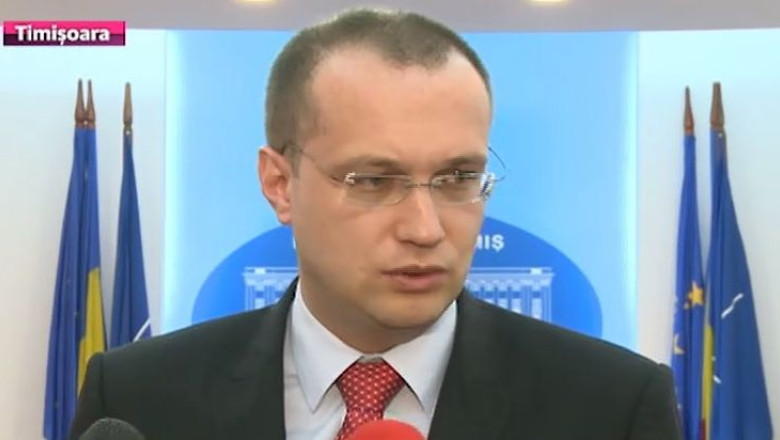 Prefectura Timis, contre cu Primaria pe tema ridicarilor de masini din parcarile centrelor comerciale Imagine