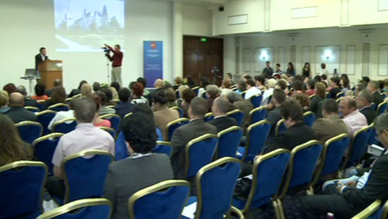 Pregatiri pentru informatizarea totala a sistemului de stare civila din Romania Imagine