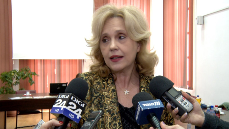 Pregatiti mai bine din 2015. Elevii de clasa a VIII-a si a XII-a vor fi meditati gratuit Imagine