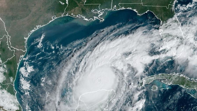 „Pregatiti-va de un impact catastrofal”. Florida, sub amenintarea uraganului Milton, care loveste la noapte Imagine