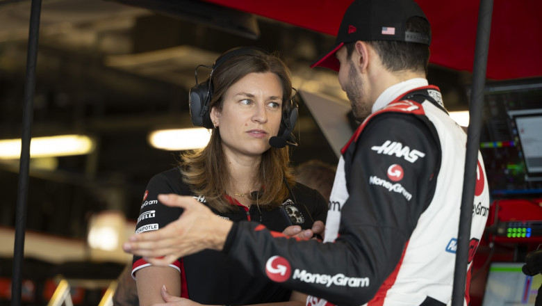 Premiera in Formula 1: Laura Muller a devenit prima femeie care lucreaza ca inginer de cursa Imagine